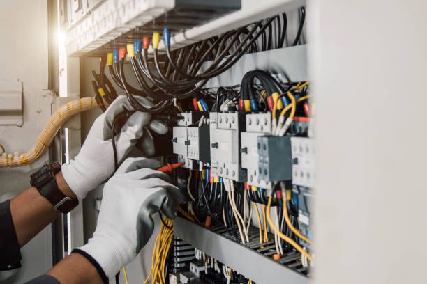 Best Circuit Breaker Repair  in Warrensburg, IL